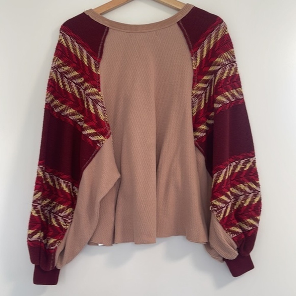 Women's Beige and Burgundy Sweater - Picture 3 of 7